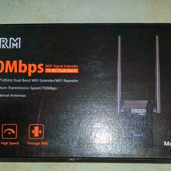 Zoom Black Cable Modem Router with Wireless-N - Picture 4 of 5